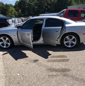 Meet your Posher, Henry